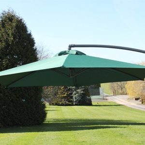 Cantilever 2.7M Wide Hanging Parasol In Green