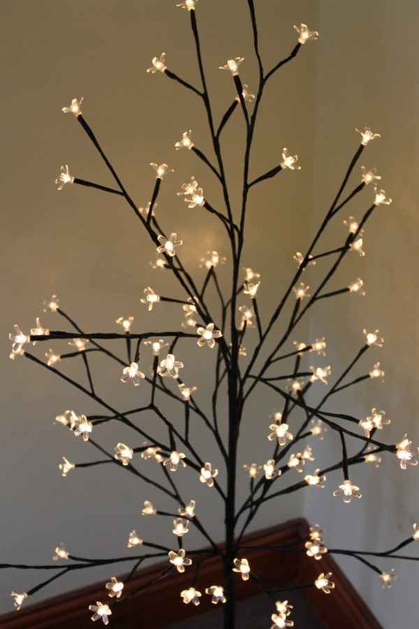 Tree 1.2M Tall-RW2010WW -100 WW Lights