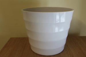Quality Small White Rigid Plastic Plant Pot Cover  -Diameter 15.5cms