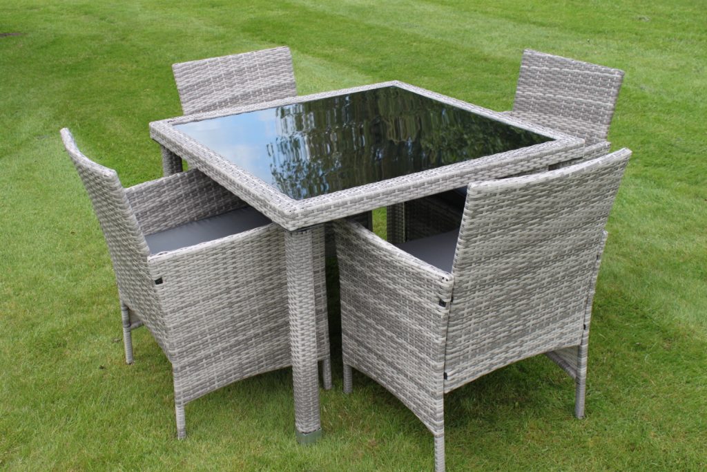 Stratford Rattan Weave Garden 4 Seater Dining Set Complete With