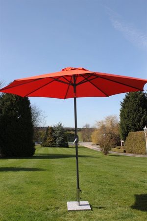 2.7M Wide Garden Parasol Tilt and Crank-Terracotta