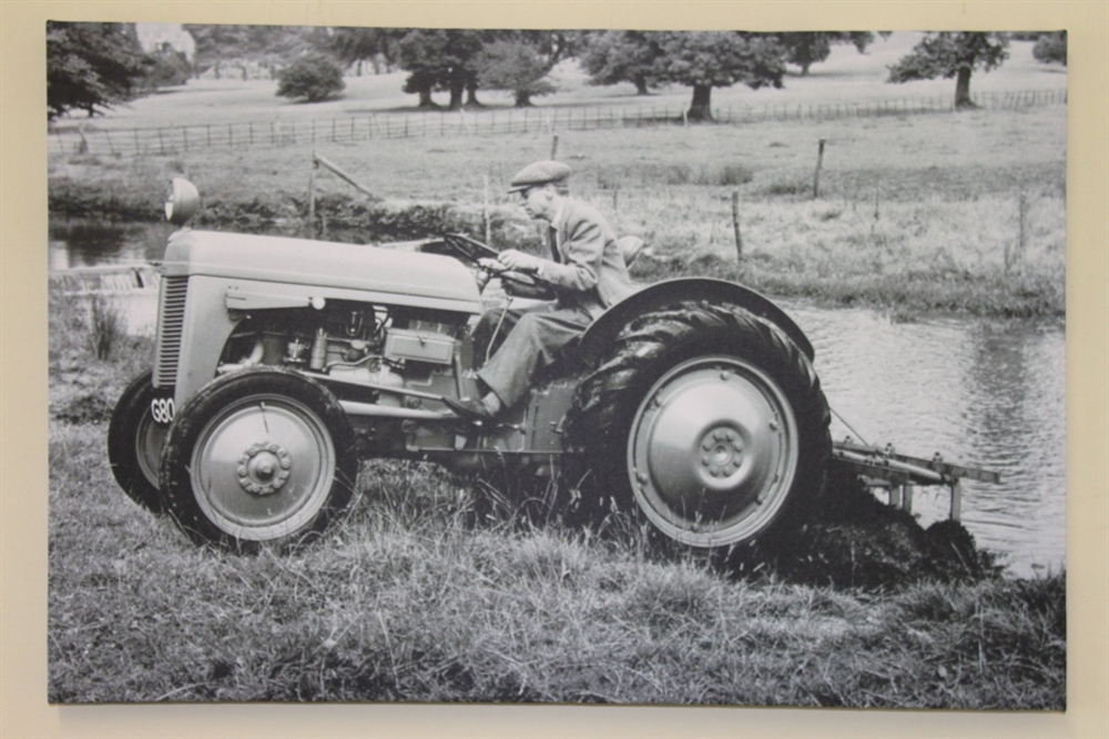 Ferguson TE20 Tractor Driven by Harry Ferguson 1 Ferguson TE20 Tractor Driven by Harry Ferguson