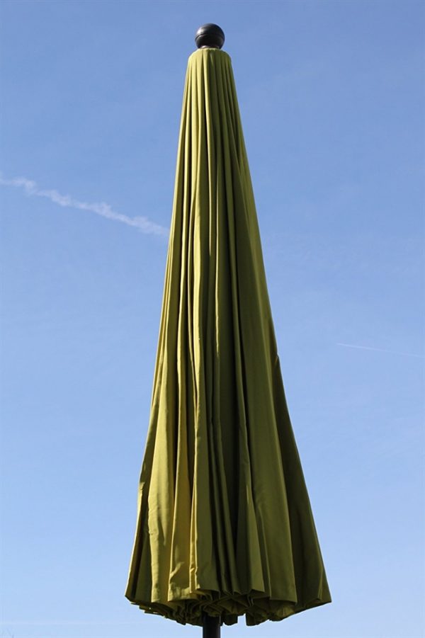 2.7M Wide Shanghai Parasol in Lime Green